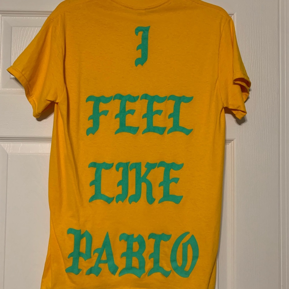 Kanye West “I feel like Pablo” T-shirt